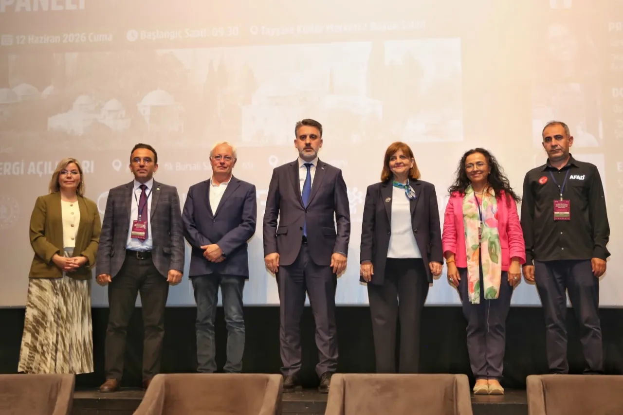 Bursa'dan 'afetlere yüzyıllardır dayanım gösteren kent' paneli