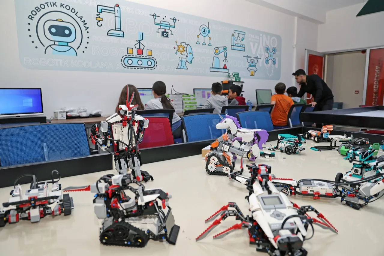 Kayseri Talas'tan İnovasyon Yaz Kampı