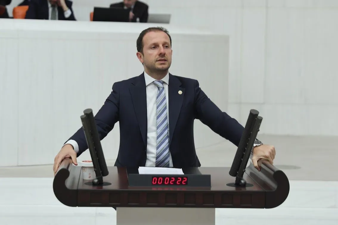 AK Partili Kılıç: Çalışanları ve emeklileri yalnız bırakmadık
