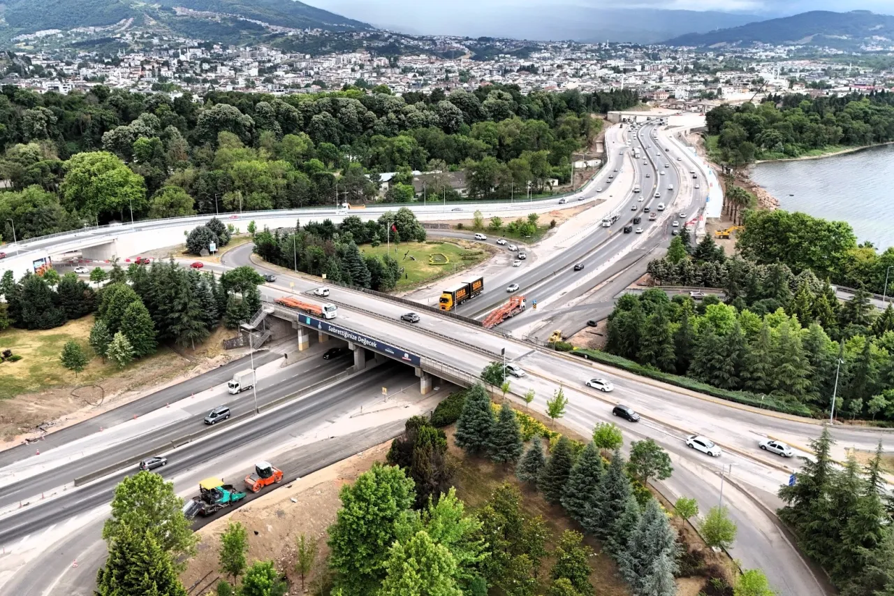 Kocaeli Başiskele'de 9 köprünün montajı bitti