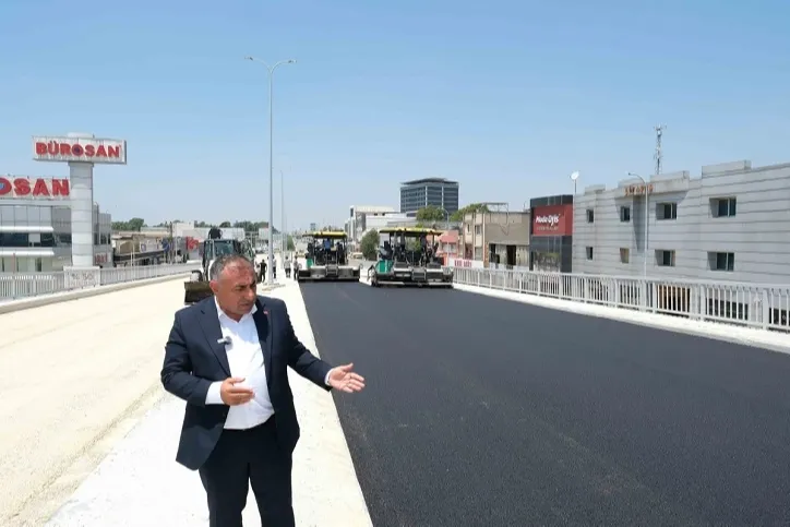 Adana'ya trafik düğümüne kavşaklı çözüm