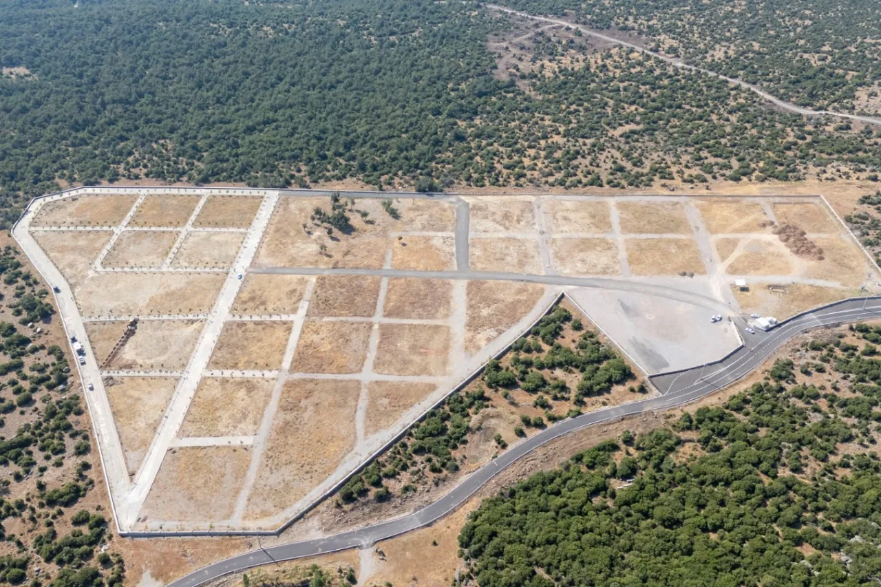 İzmir'de Bornova Kayadibi Kent Mezarlığı hizmete açıldı