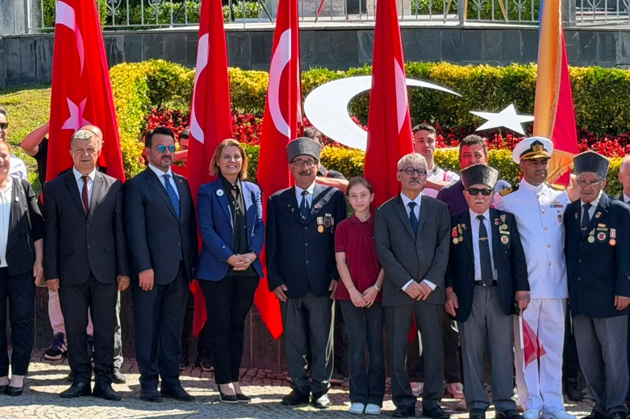 İzmit'in düşman işgalinden kurtuluşunun 105. yılı unutulmadı