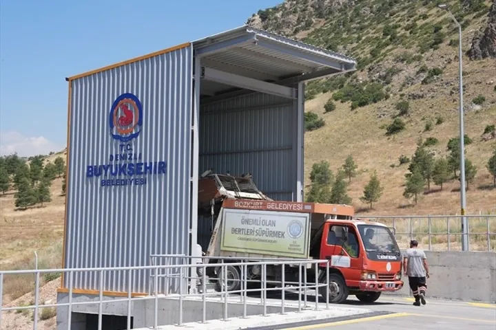 Denizli’de vahşi depolama uygulaması tarih oldu