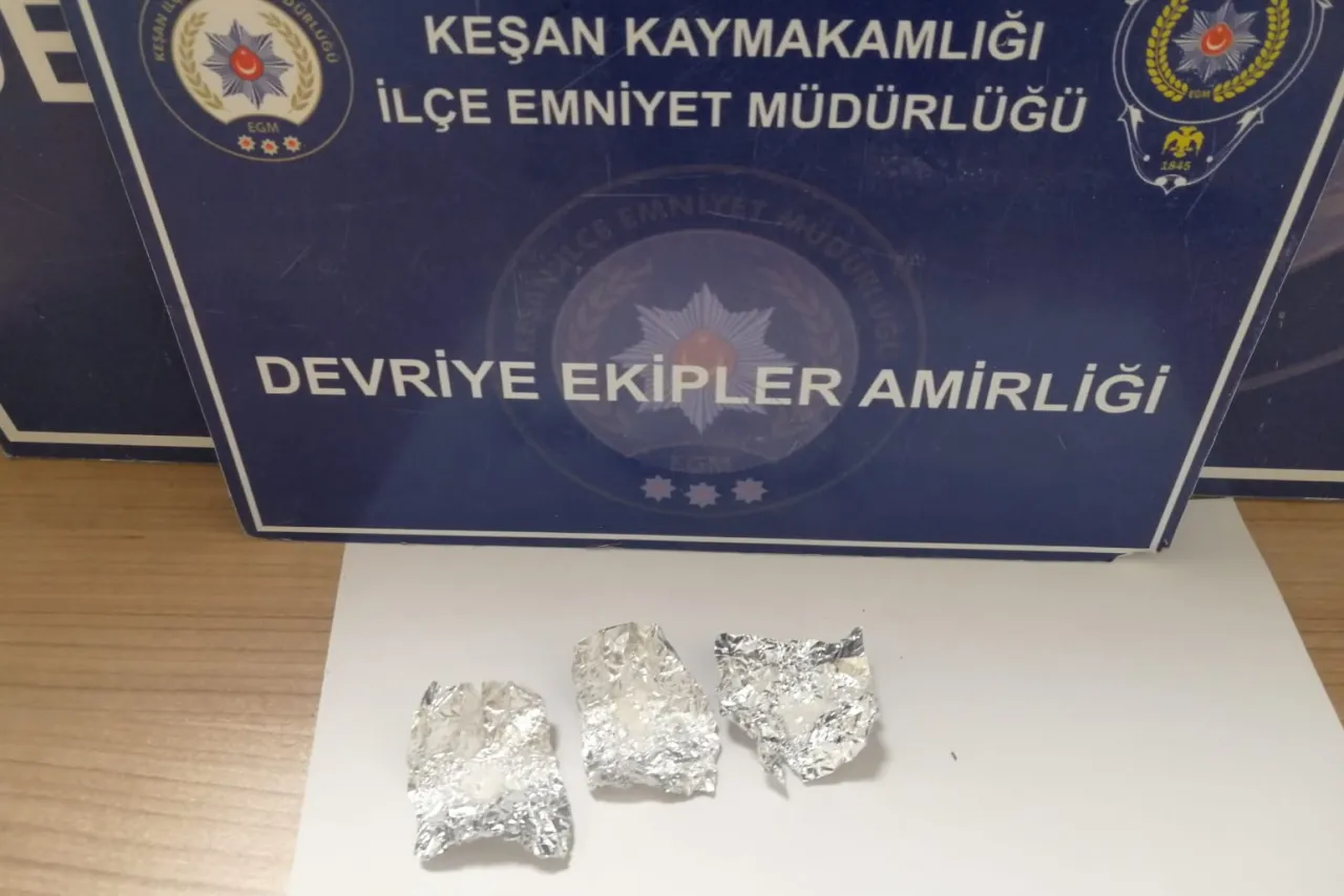 Keşan’da gece yarısı narkotik kıskacı