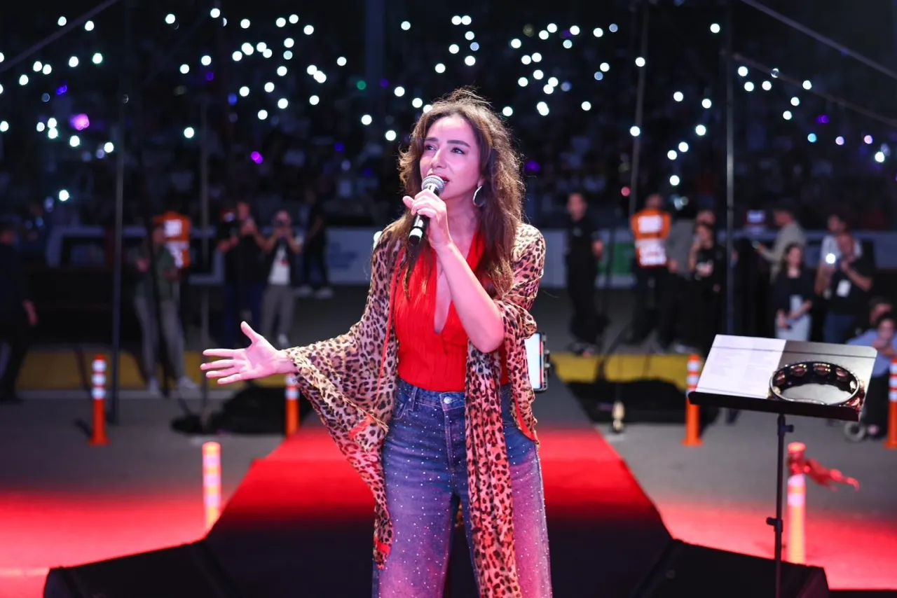 Avrupa Şampiyonası coşkusu Öykü Gürman konseriyle taçlandı