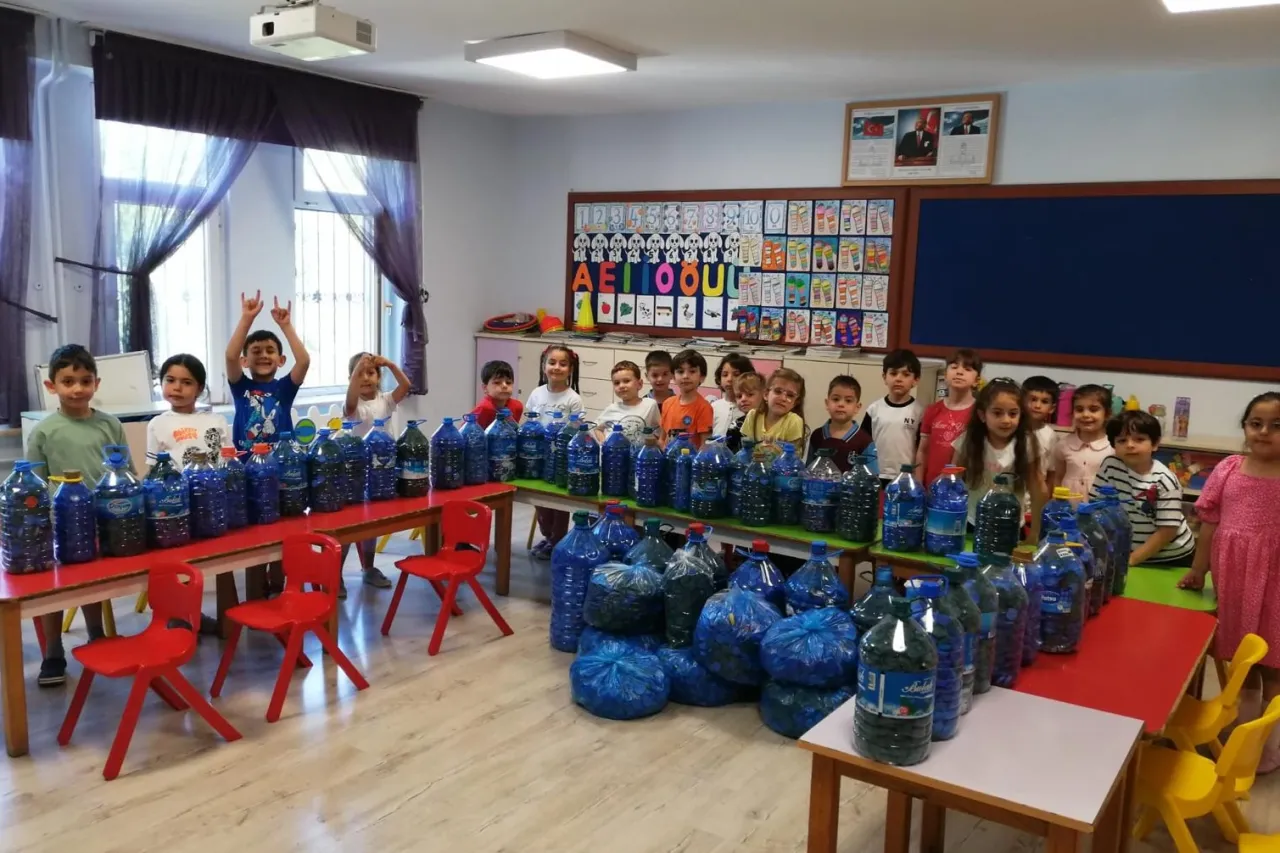 Trabzon'da 'Kapaklar Çoğalsın Engeller Azalsın' projesi
