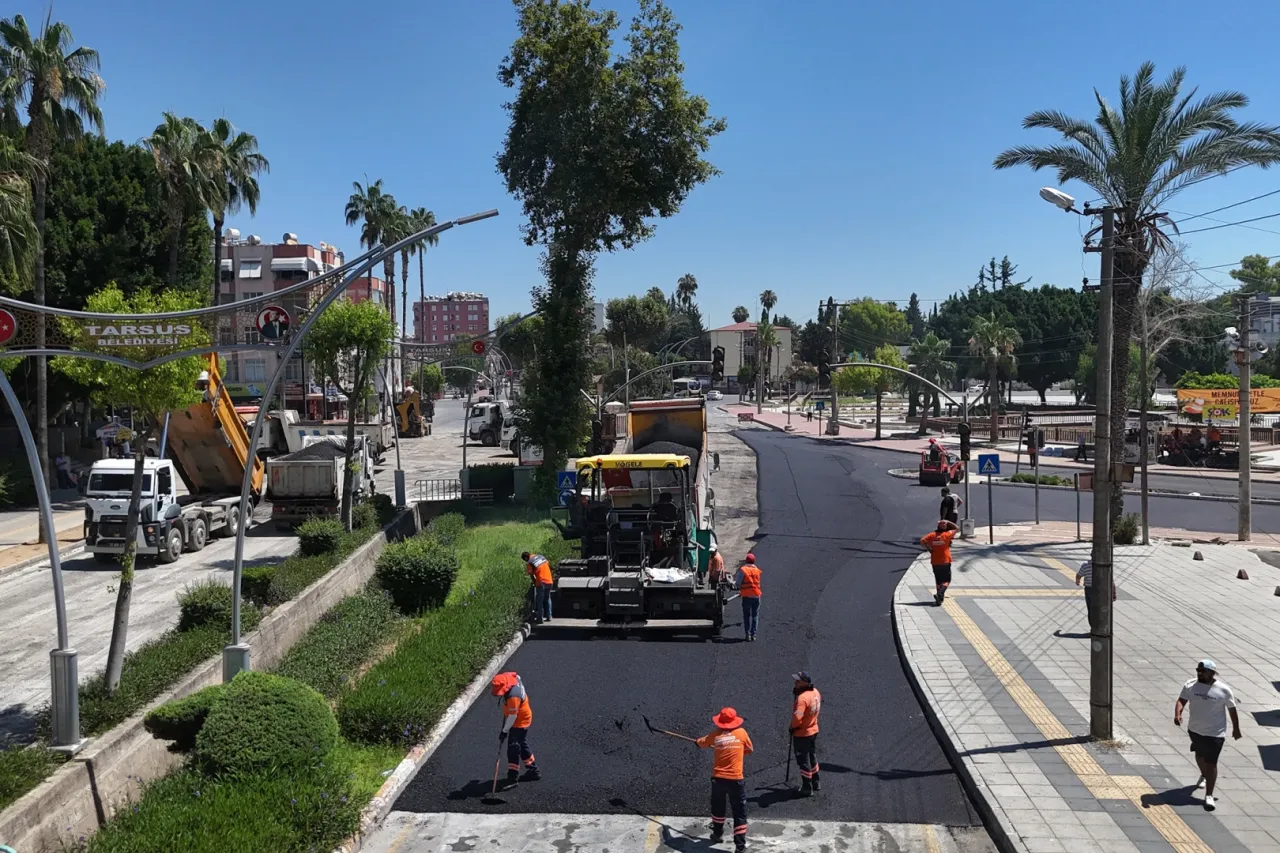 Mersin'de Tarsus trafiğine nefes aldıran kavşak düzenlemesi