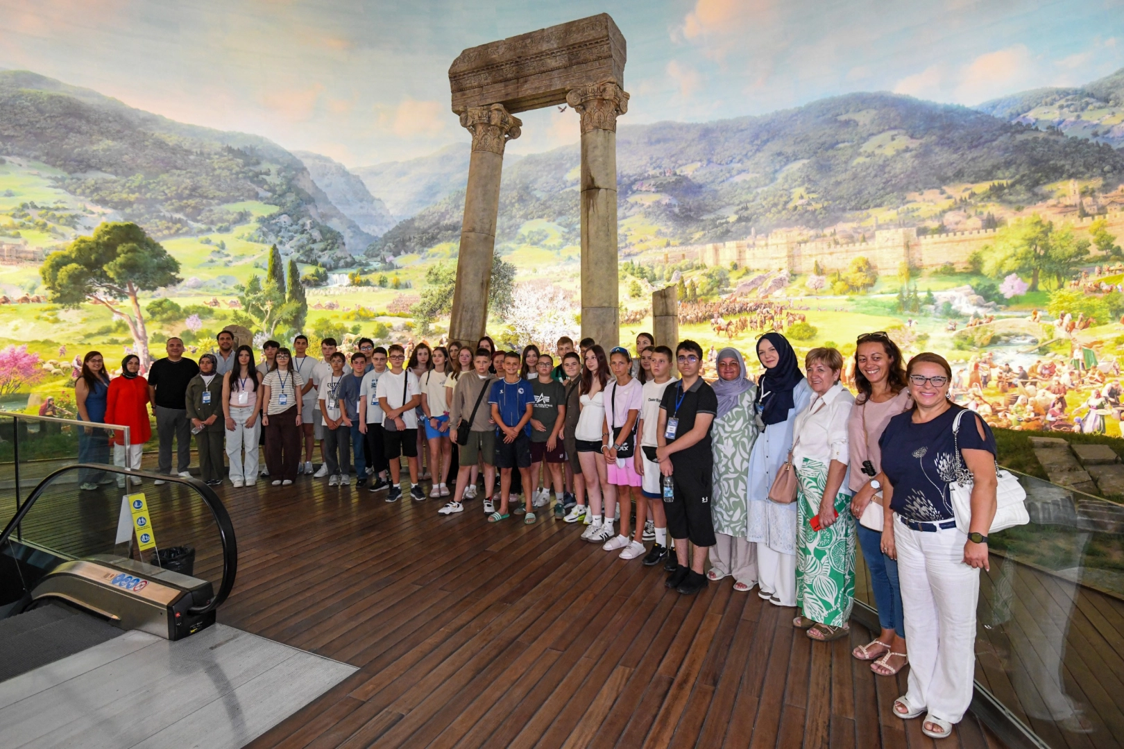 Kardeş şehirlerin gençleri Bursa Osmangazi'de buluştu