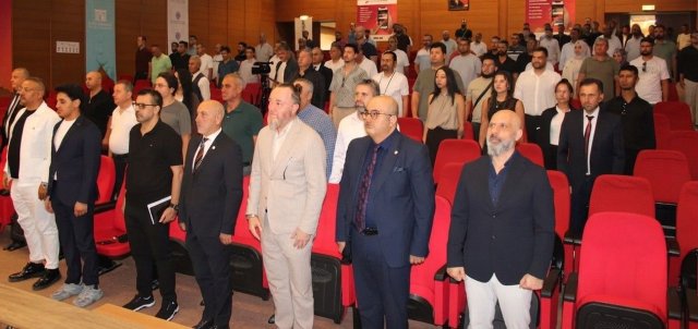 Emlak danışmanlarına başarı ve sürdürülebilirlik eğitimi verildi