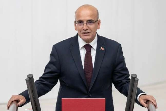 Bakan Şimşek Türkiye’nin borçluluk oranını yorumladı