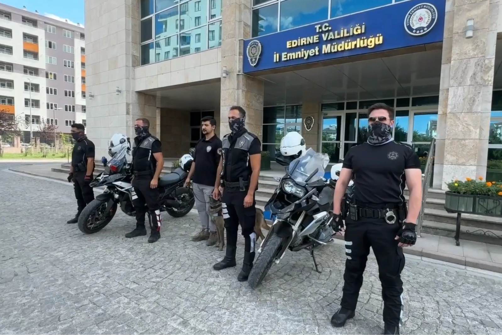 Narkotimler Edirne’de sahaya indi