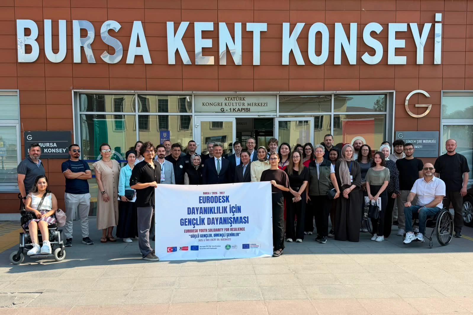 Afetlere dirençli Bursa için gençler harekete geçti