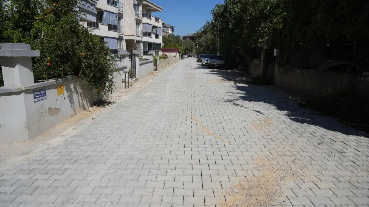 Milas'ta cadde ve sokaklar parke ile döşendi