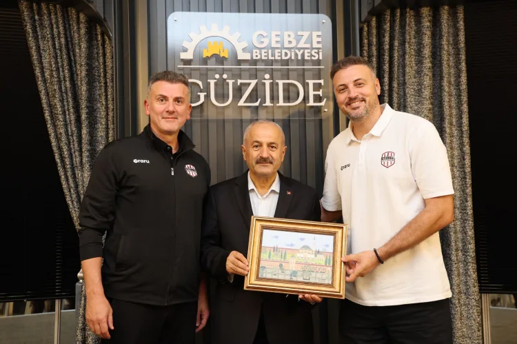 Dursun Ali Arslan Turnuvası Sonrası Ekipler Yemekte Buluştu