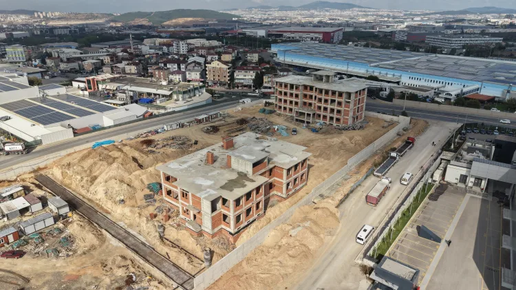 Çayırova’da mesleki eğitim projesinde kaba inşaat tamamlandı