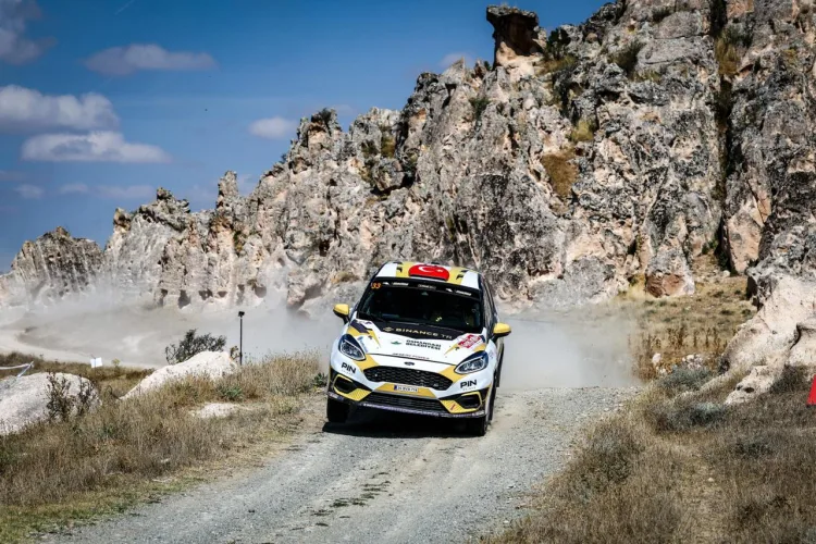 Kübra Denizci Keskin, Eskişehir Ralli’nde kadınlar şampiyonu