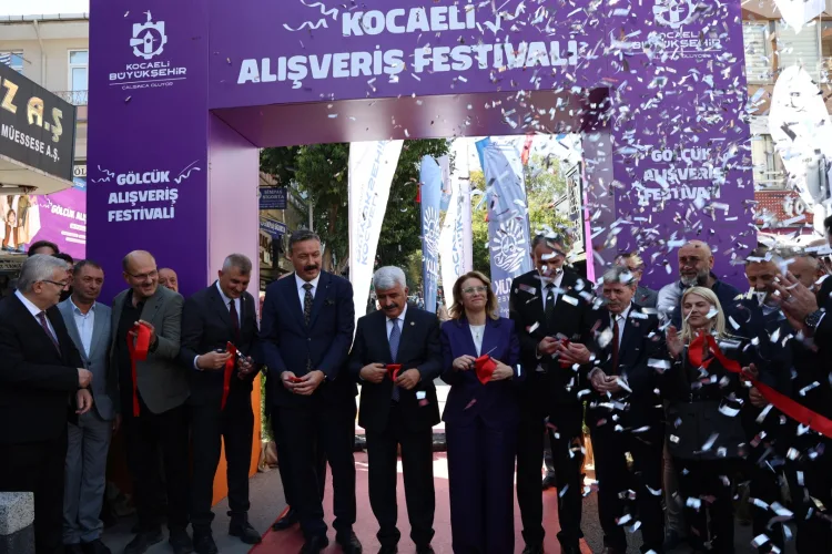 Alışveriş festivali Gölcük’te ticareti canlandırdı