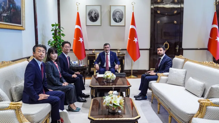 Cevdet Yılmaz, 4 ülke büyükelçisiyle görüştü