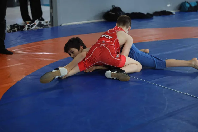 Sakarya’da Güreş Sporuna Yeni Eğitim Merkezi