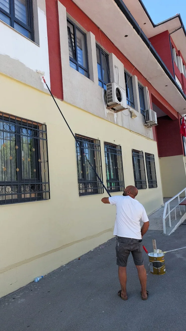 Kocaeli Büyükşehir’den okullara 7,3 milyon TL boya desteği