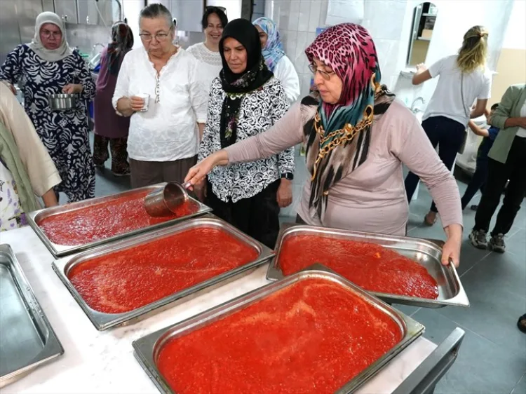 Denizli'de Tarhana Atölyesiyle Lezzet Korunuyor