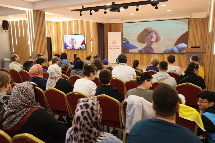 Bursa Büyükşehir'den özel gereksinimli gençler için kamp