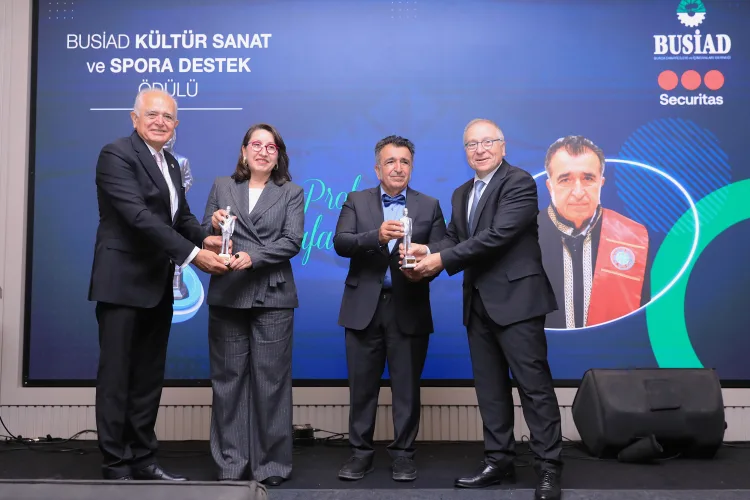 BUSİAD ödülleri sahiplerini buldu