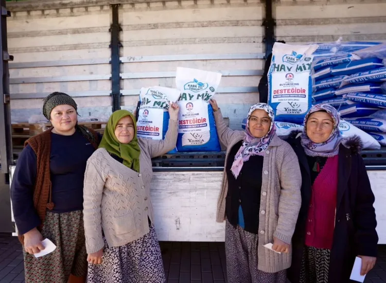 Denizli’de 2 Bin 65 Üreticiye 170,4 Ton Yem Bitkisi Tohumu Desteği