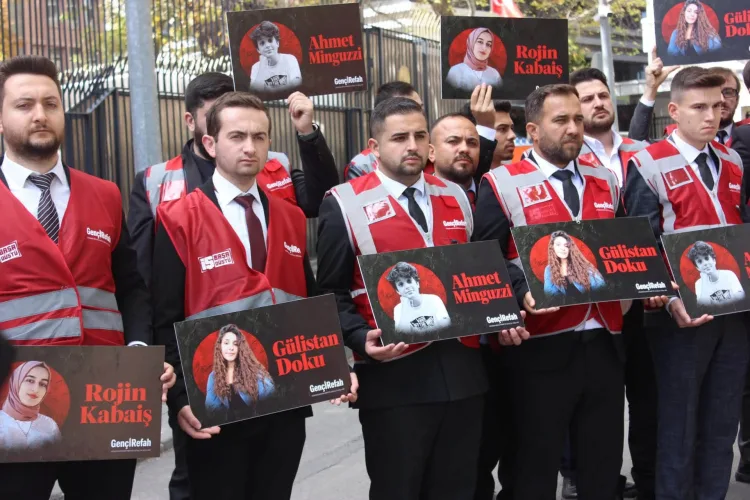 Yeniden Refah Gençlik Kolları’ndan Adalet Bakanlığı önünde “adalet” çağrısı