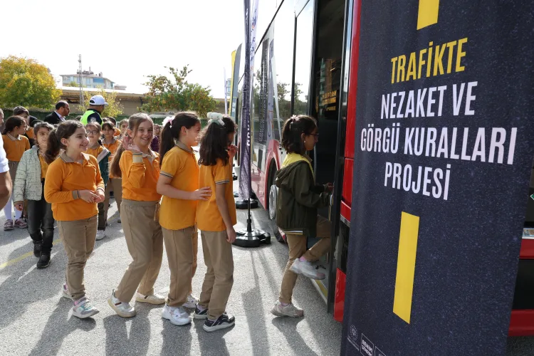 Konya'da 'Nezaket Otobüsü' bilinci artıyor