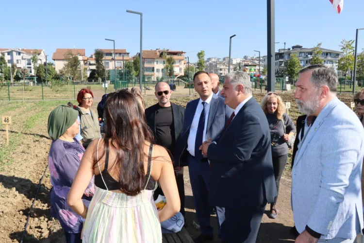 Bornova’nın Kent Bostanı Projesi Yalova’ya Örnek Oldu