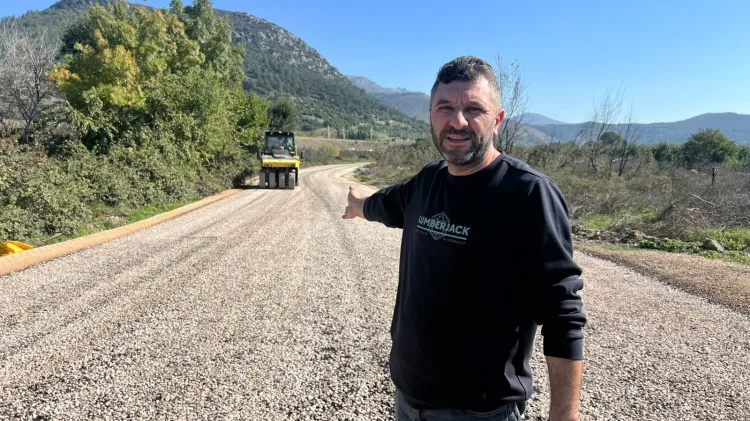Bursa Kestel ve Gürsu kırsalında yollara Büyükşehir yeniliyor